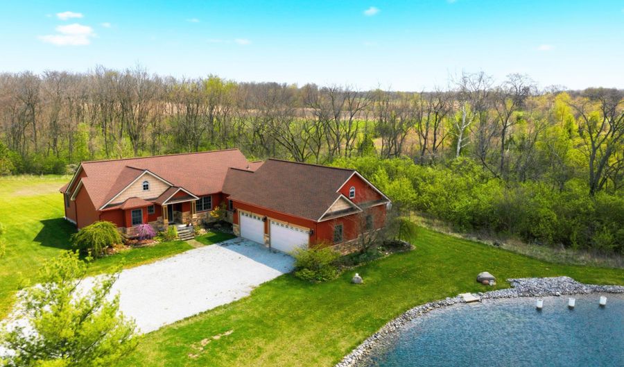 660 Winchester Southern Rd NW, Ashville, OH 43103 - 3 Beds, 3 Bath
