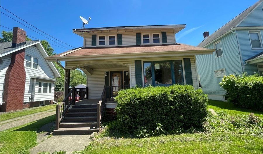 870 S Haines Ave, Alliance, OH 44601 - 4 Beds, 2 Bath