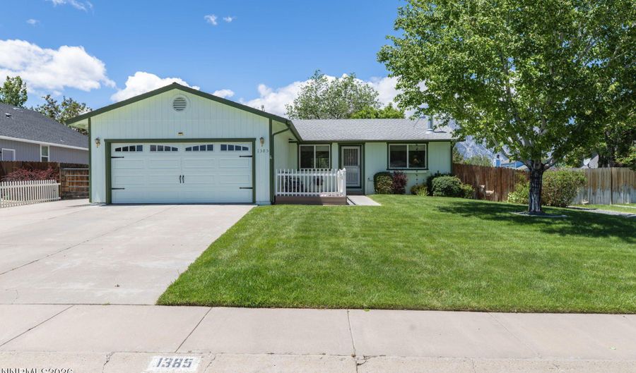 1385 Patricia Dr, Gardnerville, NV 89460 - 3 Beds, 2 Bath