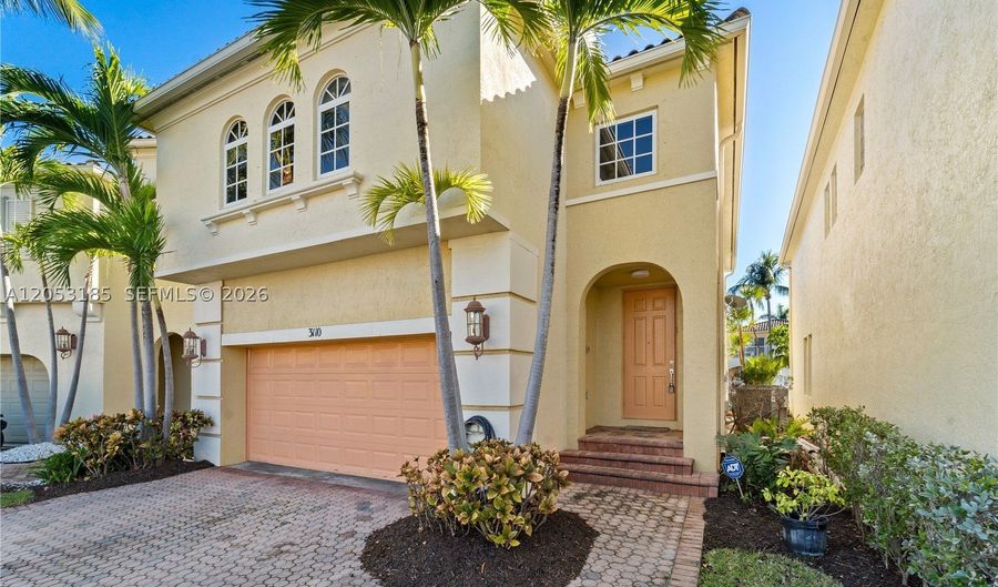 3110 NE 210th Ter, Aventura, FL 33180 - 3 Beds, 2 Bath