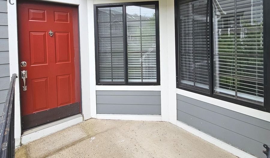 7009 BIRKENHEAD Pl 8C, Alexandria, VA 22315 - 2 Beds, 2 Bath