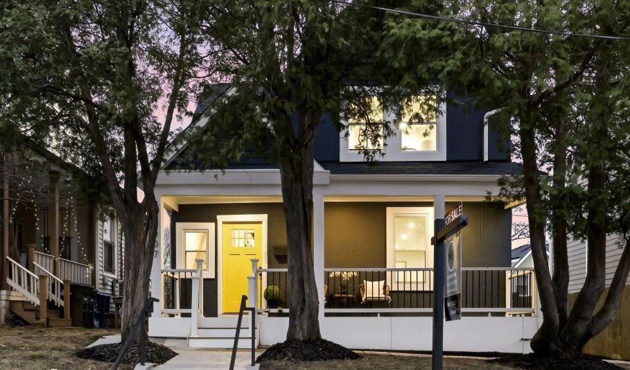 907 LAWRENCE St NE, Washington, DC 20017 - 5 Beds, 2 Bath