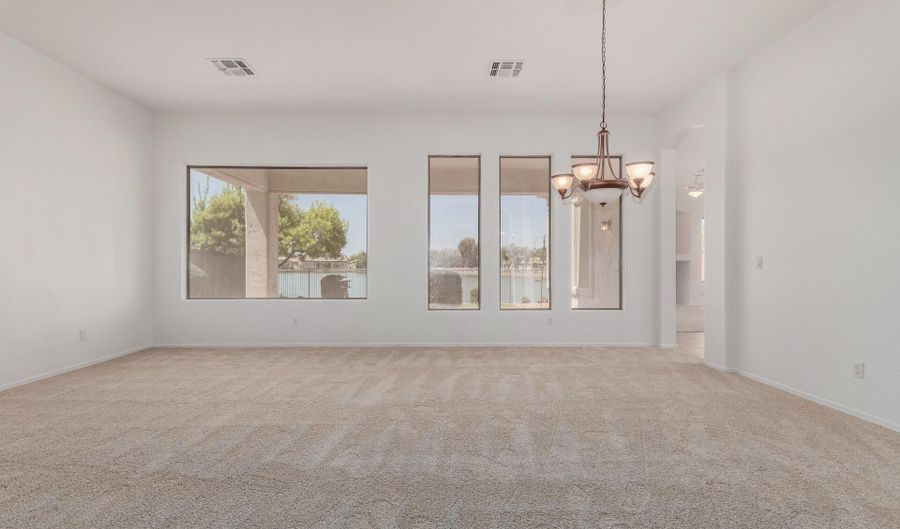 10902 W MONTE VISTA Rd, Avondale, AZ 85392 - 4 Beds, 2 Bath