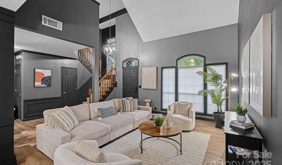 4123 Beauvista Dr, Charlotte, NC 28269 - 3 Beds, 3 Bath