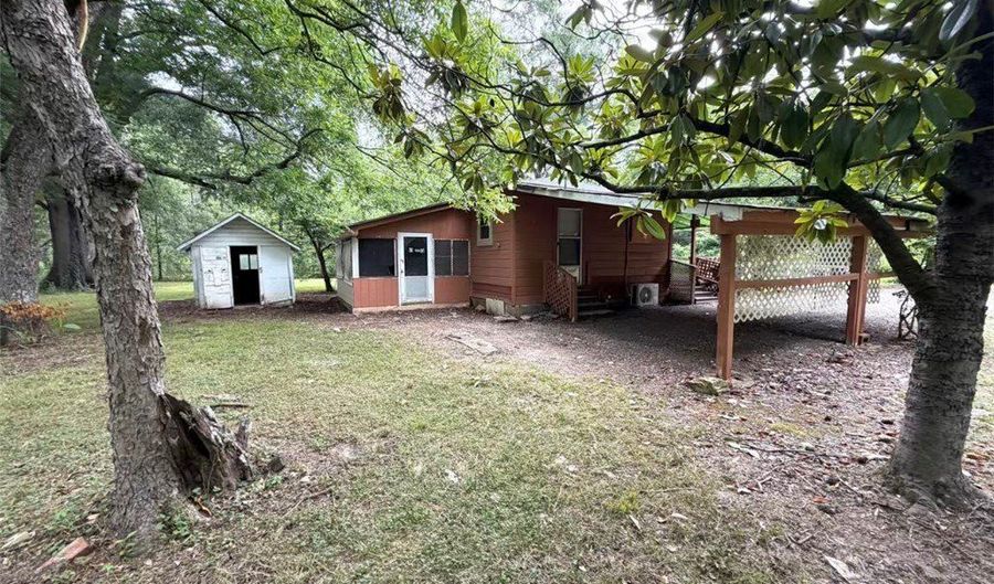 281 Blackwell Rd, Atkins, AR 72823 - 2 Beds, 1 Bath