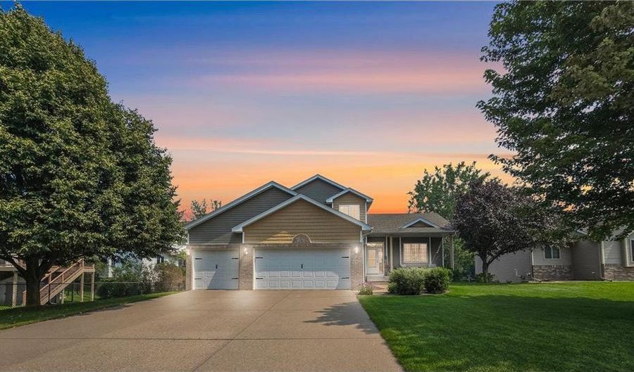15801 Drake St NW, Andover, MN 55304 - 4 Beds, 3 Bath