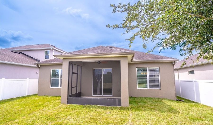 962 GRAND HILLTOP Dr, Apopka, FL 32703 - 3 Beds, 2 Bath