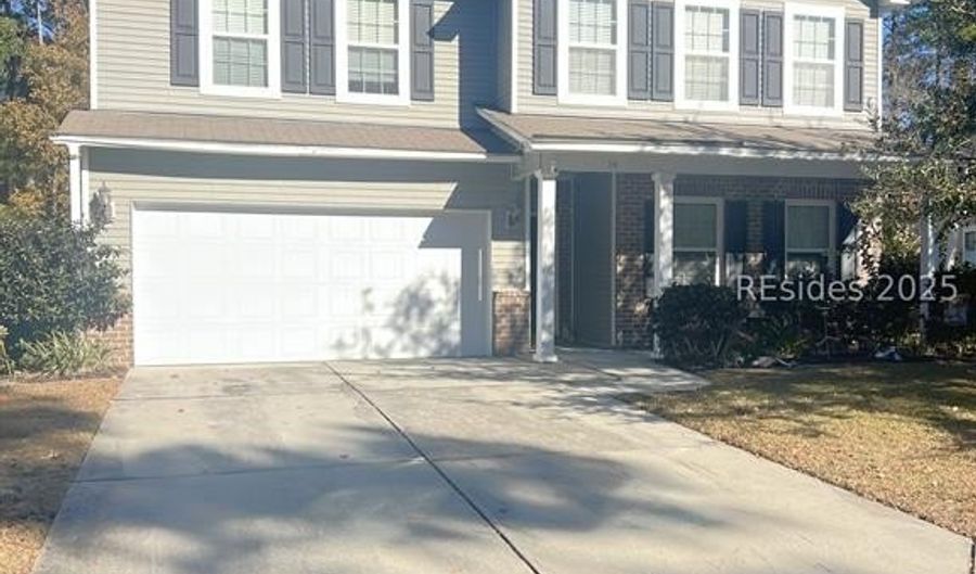 14 Catawba Way, Beaufort, SC 29906 - 5 Beds, 3 Bath