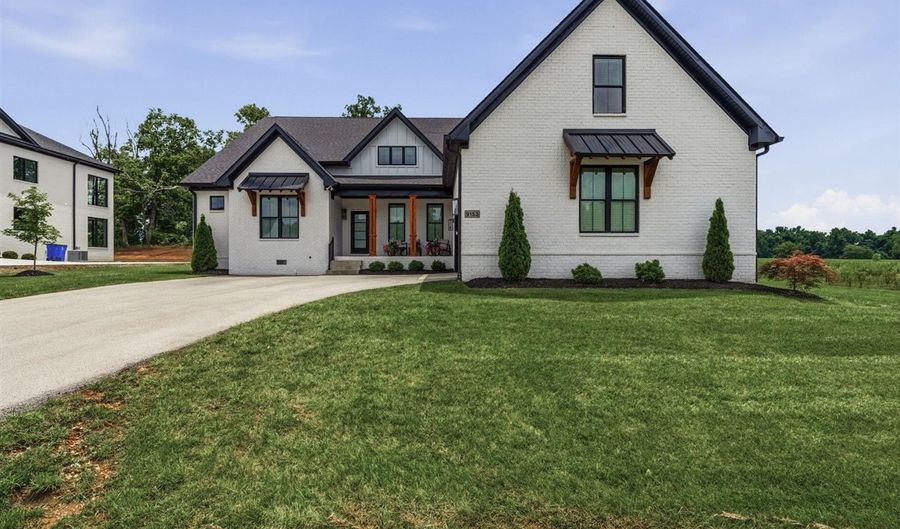 9153 Hermitage Ln, Alvaton, KY 42122 - 4 Beds, 4 Bath