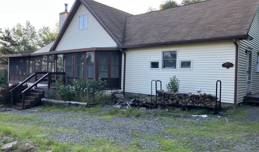 3171 Chippewa Trail Trl, Albrightsville, PA 18210 - 3 Beds, 2 Bath