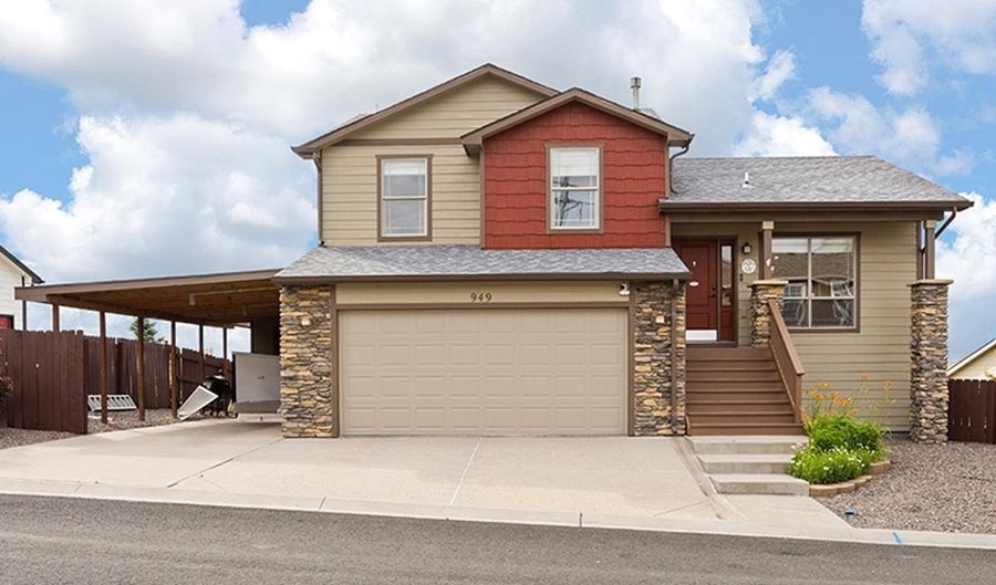 949 CONCERTO Ln, Cheyenne, WY 82007 - 3 Beds, 3 Bath