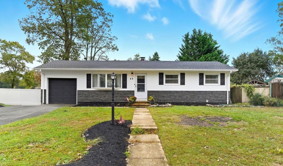 46 Pheasant Dr, Bayville, NJ 08721 - 3 Beds, 1 Bath