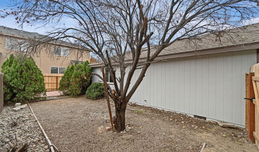 365 Kathy St, Fallon, NV 89406 - 3 Beds, 2 Bath