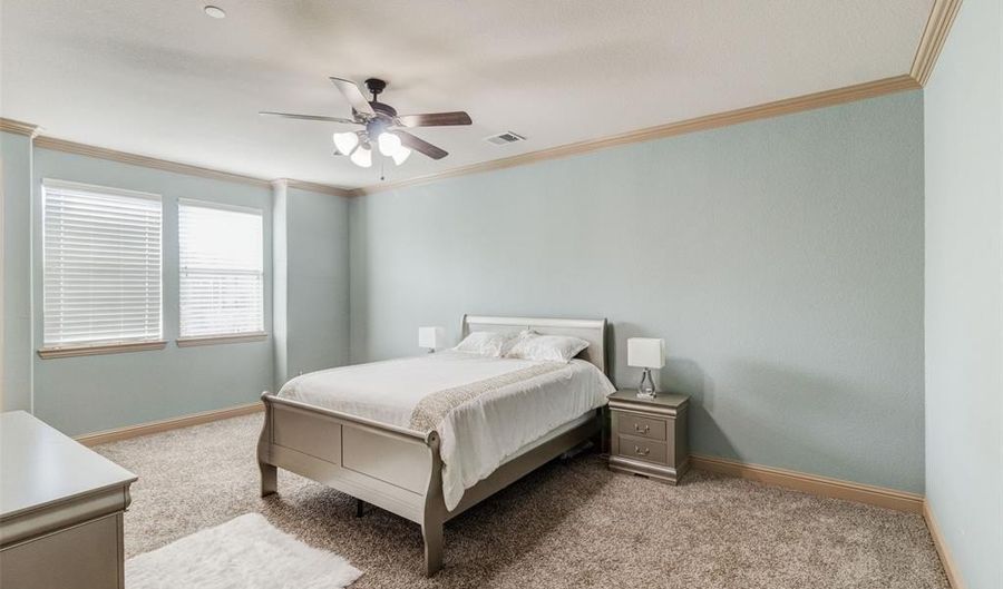 321 Phoebe Dr, Allen, TX 75013 - 3 Beds, 3 Bath
