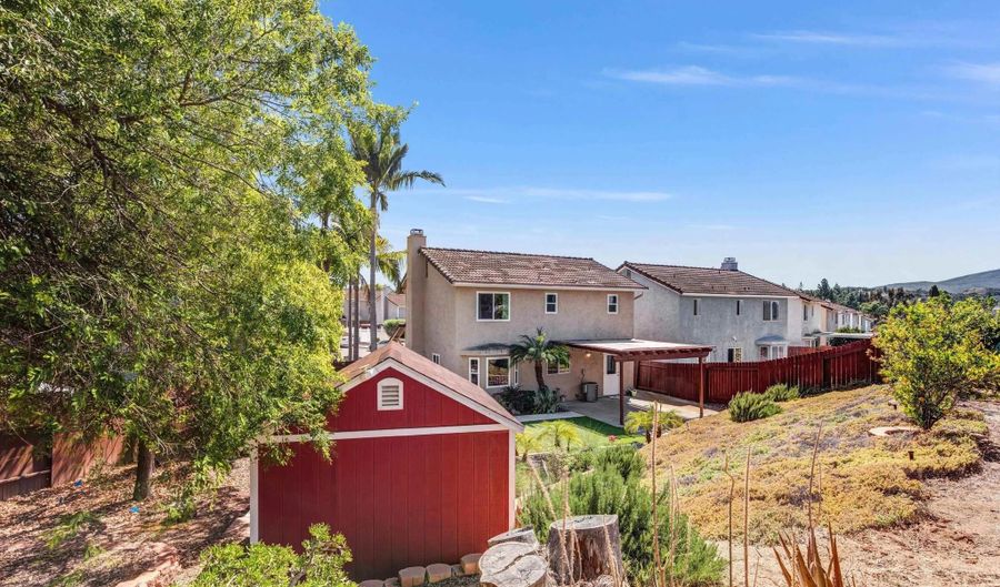 2104 N Mammoth, Escondido, CA 92029 - 3 Beds, 3 Bath