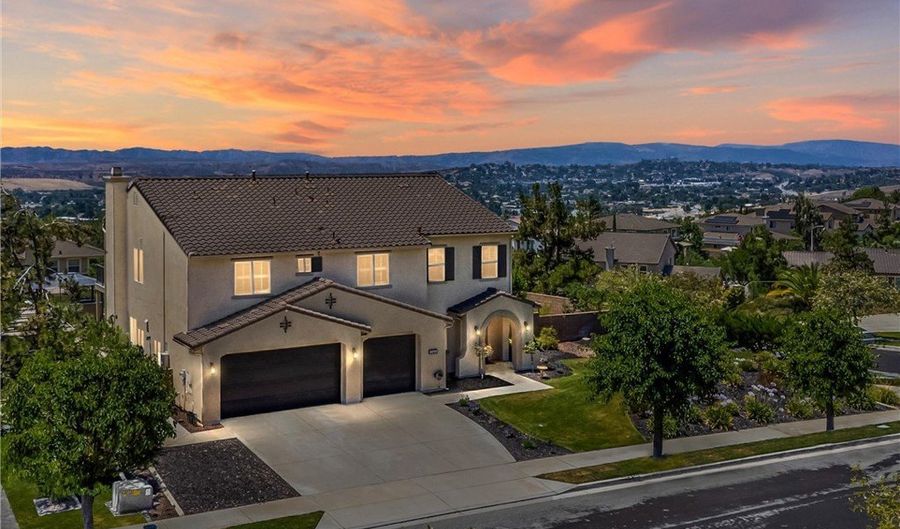 33411 Miners Dr, Yucaipa, CA 92399 - 4 Beds, 4 Bath