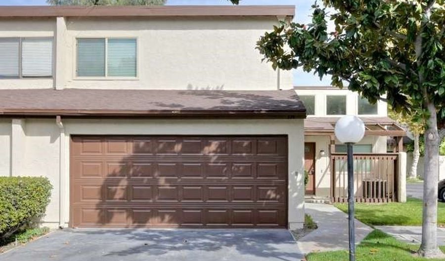 374 N Via Marsala, Anaheim, CA 92806 - 3 Beds, 3 Bath