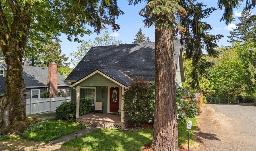125 SELMA St, Oregon City, OR 97045 - 3 Beds, 1 Bath