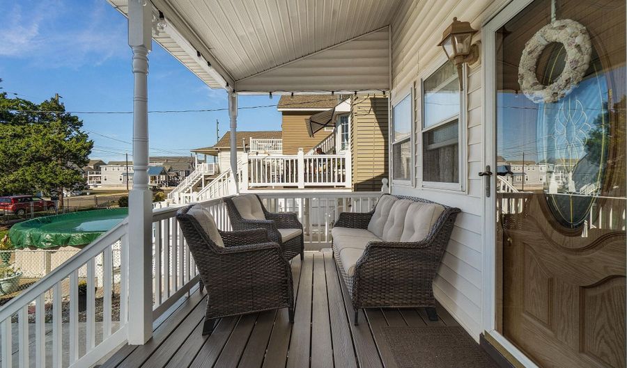 223 W 19TH, North Wildwood, NJ 08260 - 5 Beds, 3 Bath