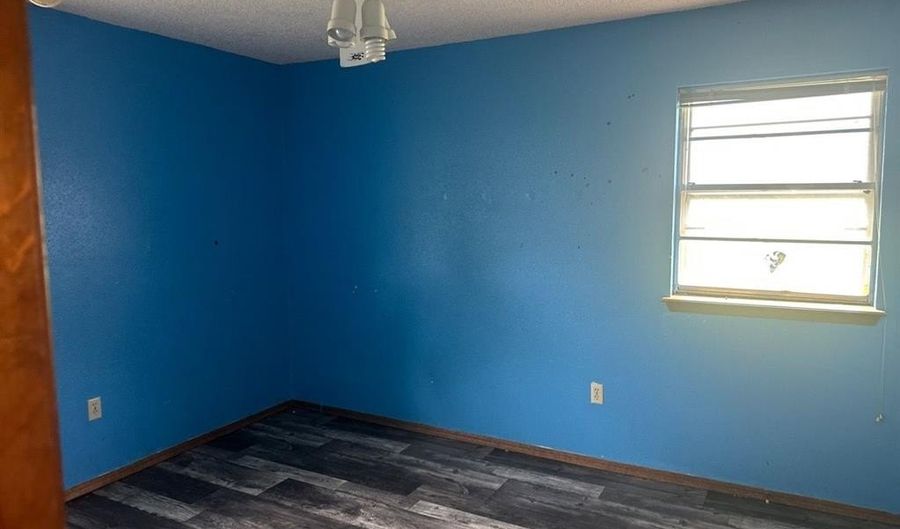 854 County Road 1315 Rd, Chickasha, OK 73018 - 3 Beds, 2 Bath