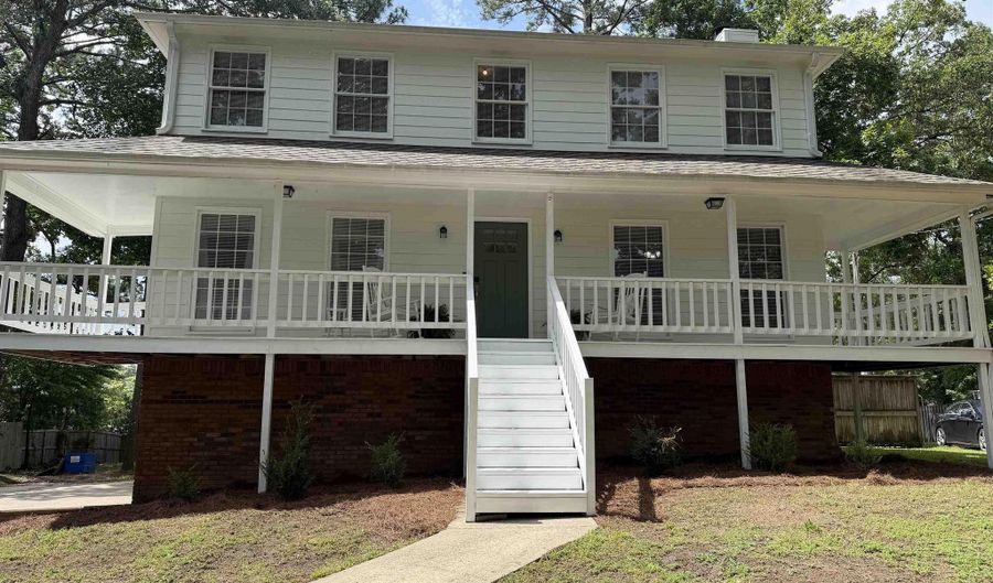937 5TH Ave, Alabaster, AL 35007 - 3 Beds, 3 Bath