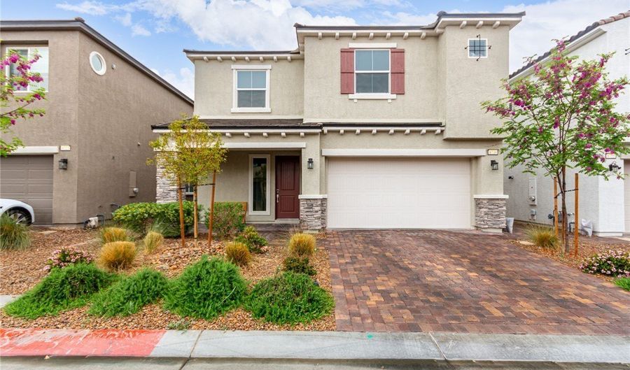 8739 Scalpay St, Las Vegas, NV 89166 - 5 Beds, 4 Bath