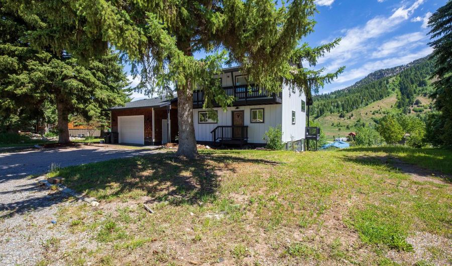 428 MEADOWS Dr, Alpine, WY 83128 - 4 Beds, 3 Bath