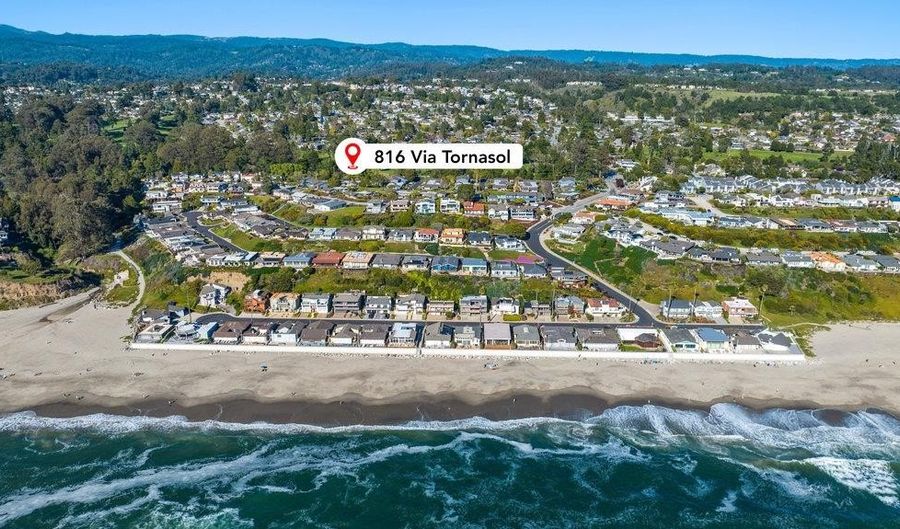 816 Via Tornasol, Aptos, CA 95003 - 2 Beds, 2 Bath