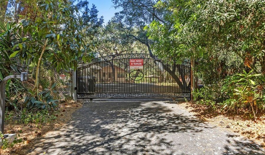 39150 Daily Rd, Fallbrook, CA 92028 - 3 Beds, 3 Bath