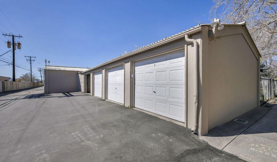 1945 4th St Unit 14, Sparks, NV 89431 - 2 Beds, 1 Bath