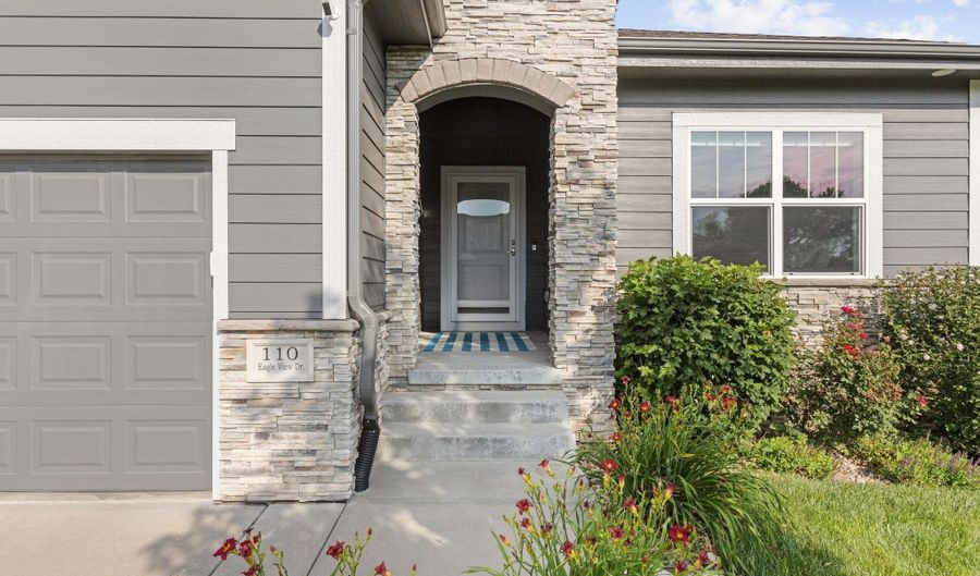110 Eagle View Dr, Ashland, NE 68003 - 3 Beds, 3 Bath