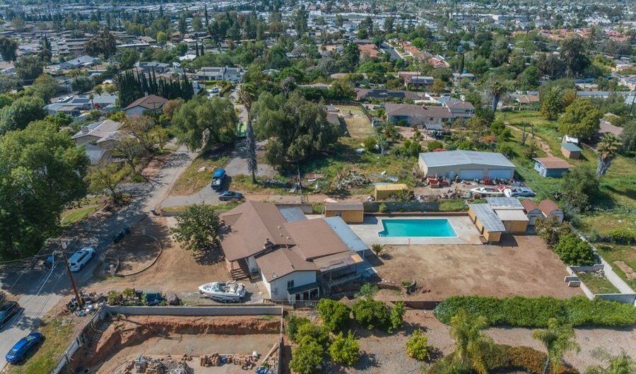 612 Momar Ln, Escondido, CA 92027 - 4 Beds, 2 Bath