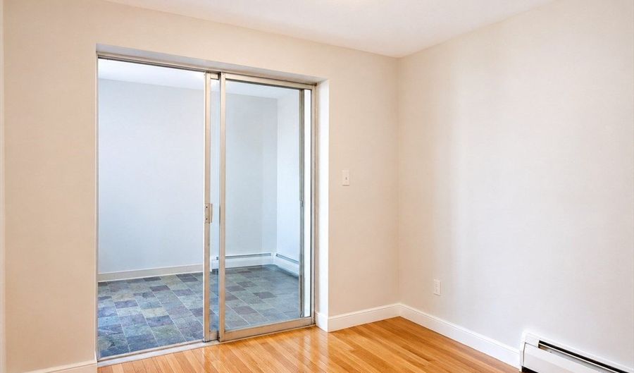 11 Commonwealth Ct 9, Boston, MA 02135 - 2 Beds, 1 Bath