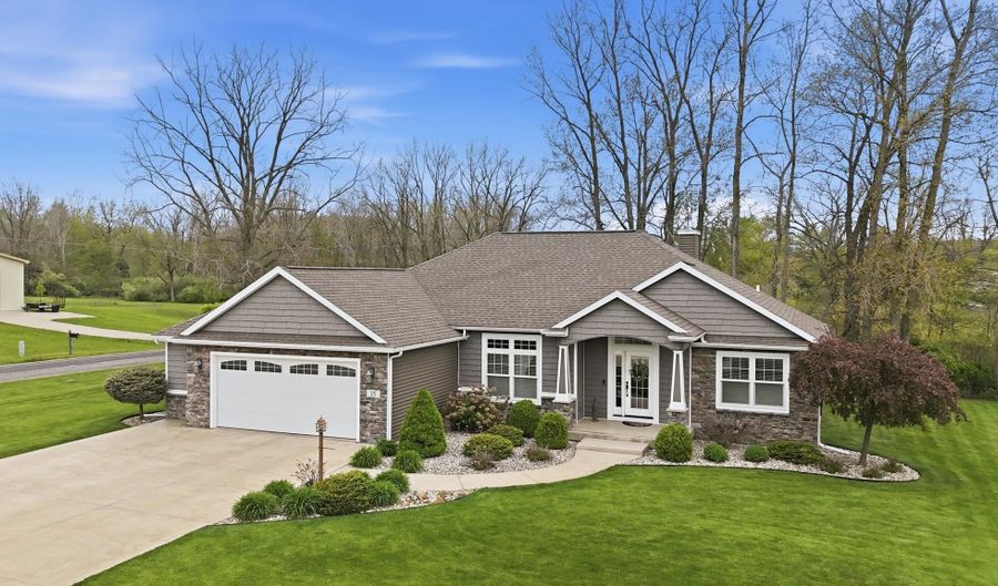 15 LN 342 Lake James, Angola, IN 46703 - 3 Beds, 2 Bath