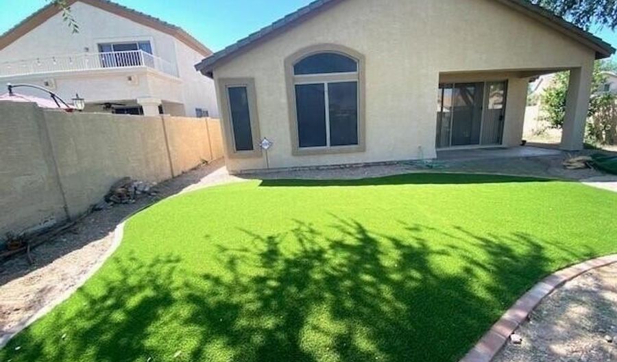 938 W AZALEA Pl, Chandler, AZ 85248 - 3 Beds, 2 Bath
