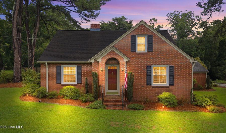 12137 Oak Ave, Bailey, NC 27807 - 3 Beds, 4 Bath