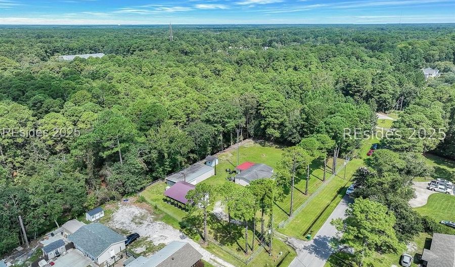 15 Red Cedar St, Bluffton, SC 29910 - 4 Beds, 3 Bath