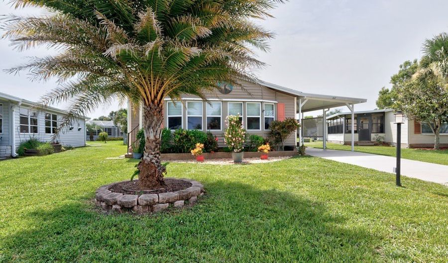 602 Wedelia Dr, Barefoot Bay, FL 32976 - 2 Beds, 2 Bath