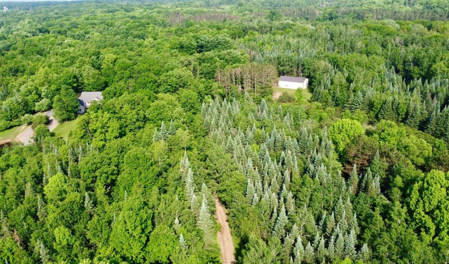 N2862 CRESTWOOD RD, Antigo, WI 54409 - 3 Beds, 3 Bath