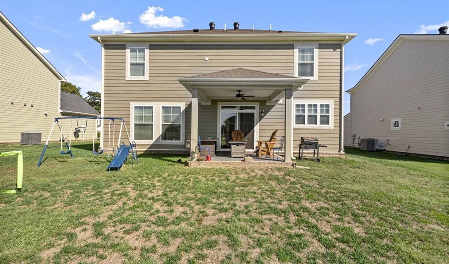 9351 Woodgate Cir, Alvaton, KY 42122 - 4 Beds, 3 Bath