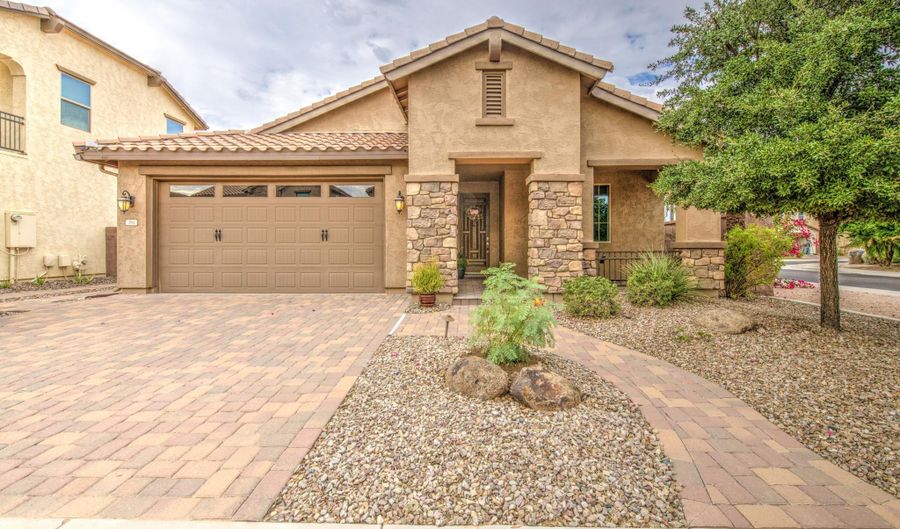 164 E PRESCOTT Dr, Chandler, AZ 85249 - 3 Beds, 2 Bath