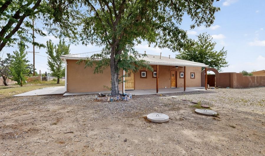 1408 HIGHWAY 116, Belen, NM 87002 - 3 Beds, 2 Bath