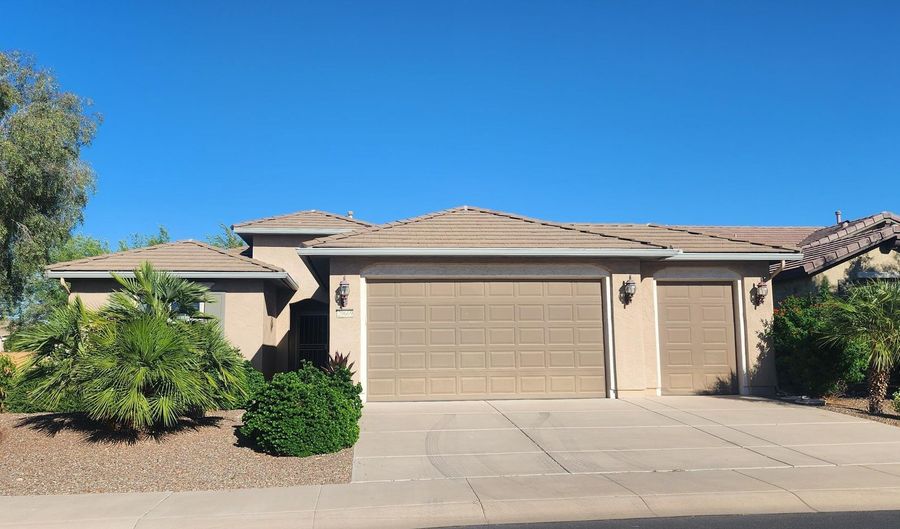 20669 N 266TH Ave, Buckeye, AZ 85396 - 3 Beds, 2 Bath