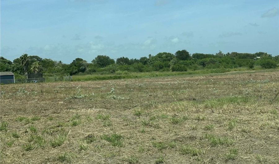 S Rife lot 17, Aransas Pass, TX 78336 - 0 Beds, 0 Bath