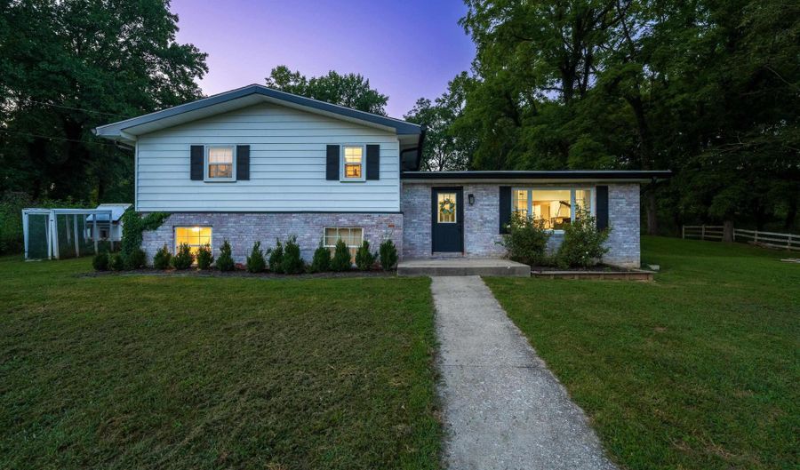 3252 N Old State Road 37 Rd, Bedford, IN 47421 - 3 Beds, 2 Bath