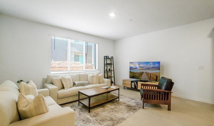 1529 E Eva Crossing Pl, Henderson, NV 89002 - 3 Beds, 3 Bath