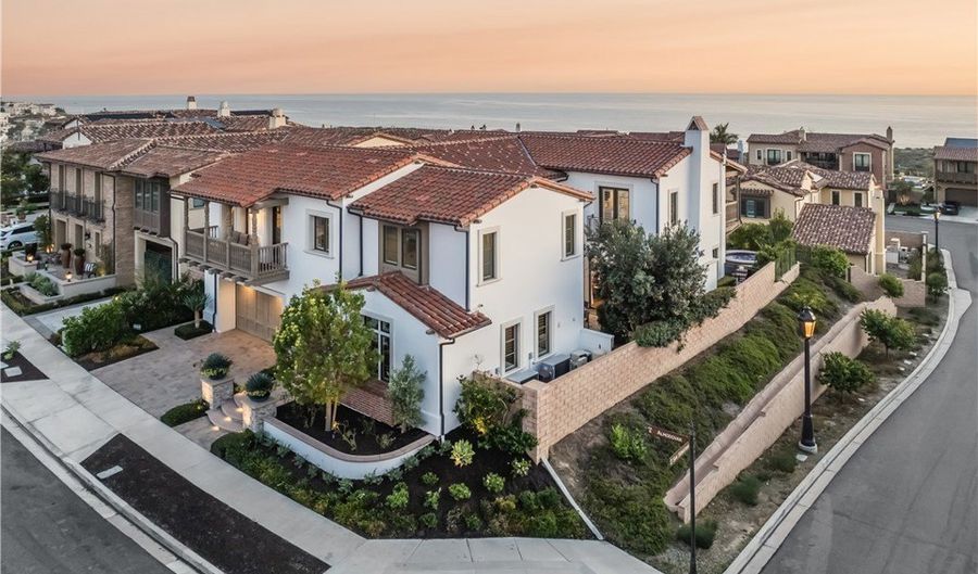 101 Via Almodovar, San Clemente, CA 92672 - 5 Beds, 6 Bath