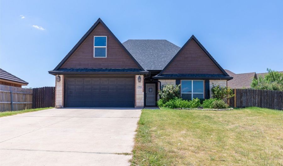 7902 Tuscany Dr, Abilene, TX 79606 - 3 Beds, 2 Bath