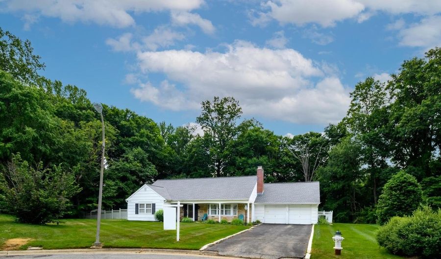 12101 LERNER Pl, Bowie, MD 20715 - 5 Beds, 3 Bath