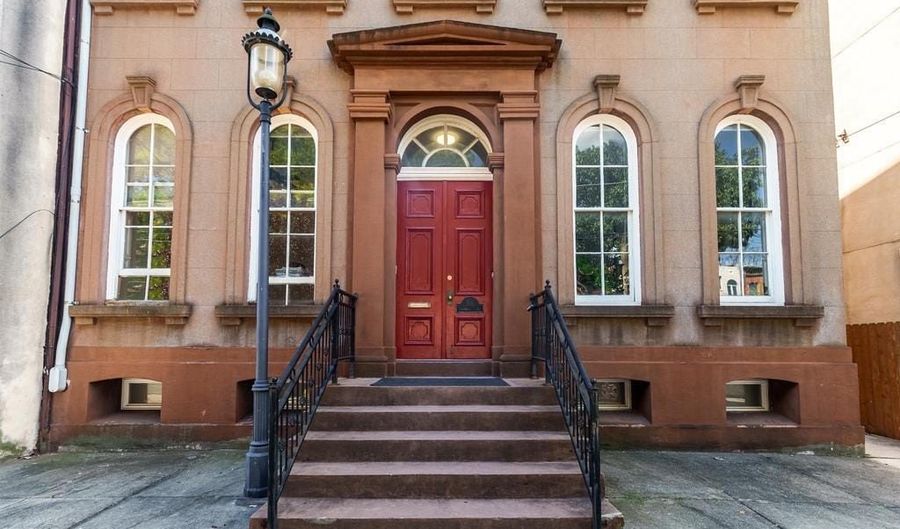 318 BAINBRIDGE St, Philadelphia, PA 19147 - 0 Beds, 0 Bath